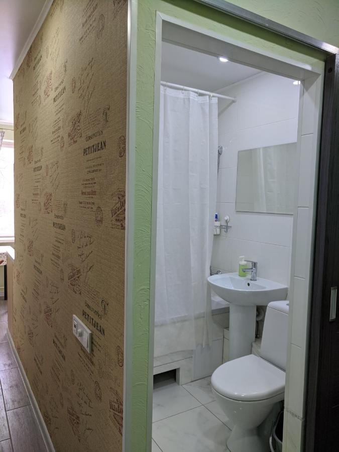 Apartment Near City Center On Peremohy Avenue 46 Чернигов Экстерьер фото